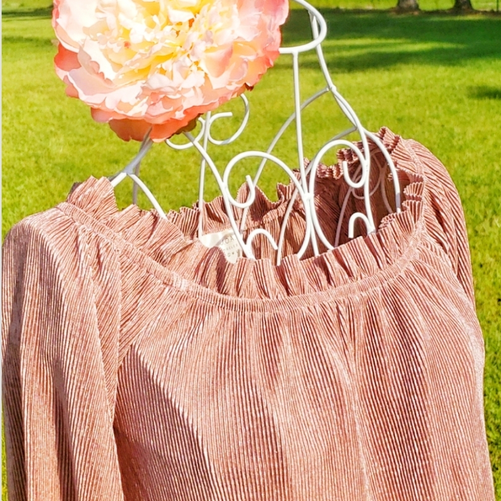 J.O.A. of Los Angeles blouse - Picture 5 of 7